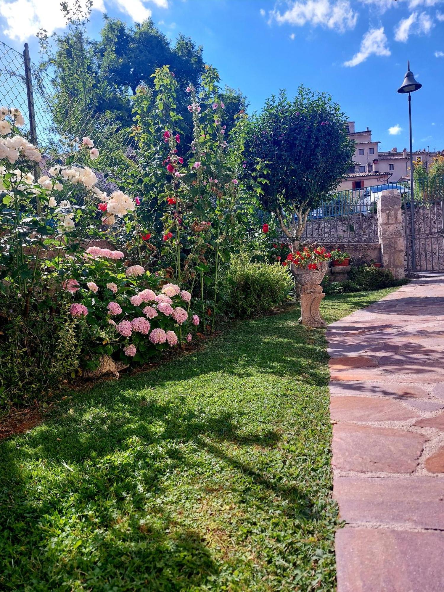 A Due Passi Dai Lupi Vila Civitella Alfedena Exterior foto